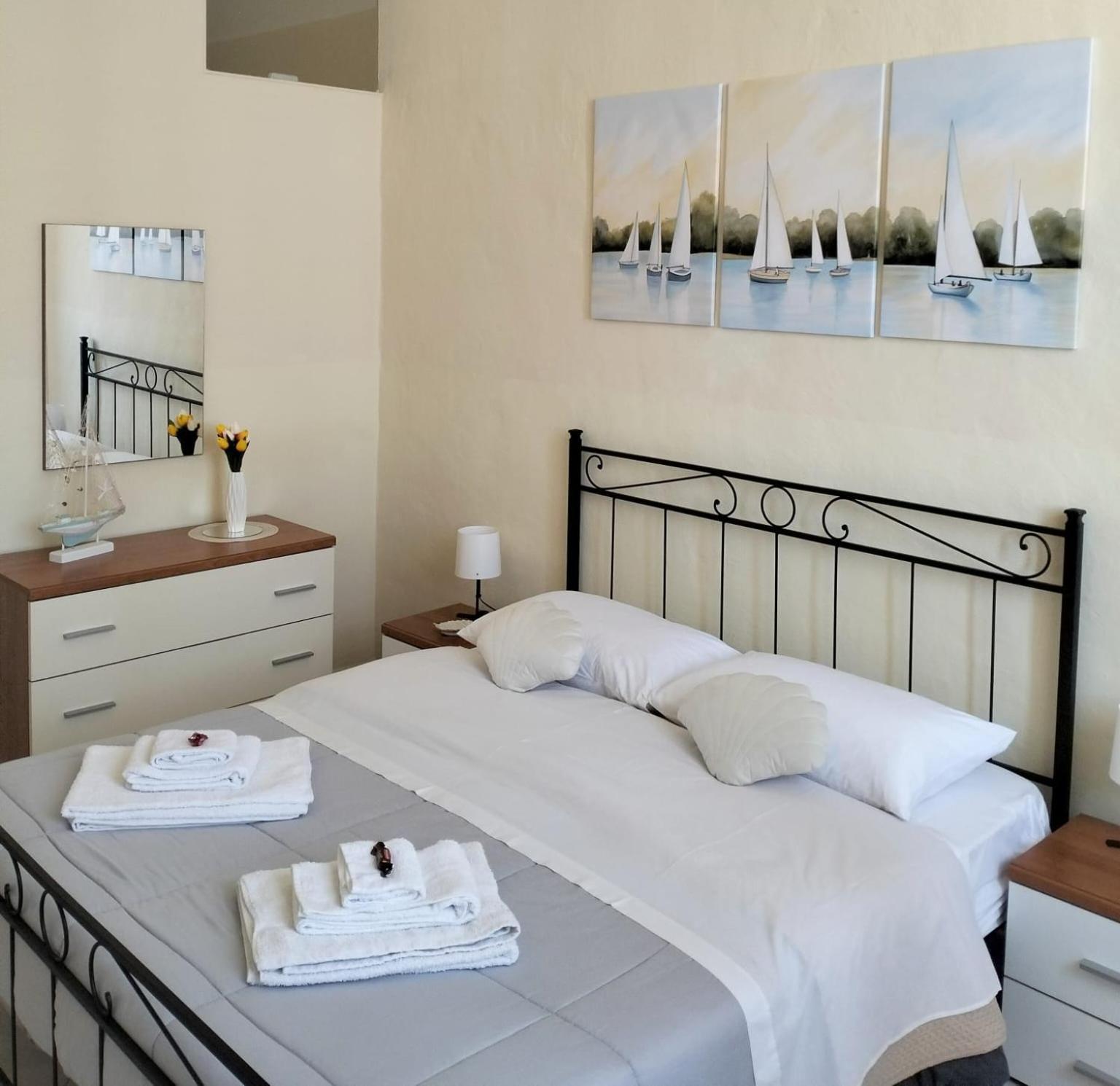 I Velieri Di Trapani Apartment Esterno foto